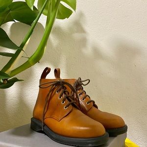 Dr. Martens Emmeline 5 Eye Boots Size 6